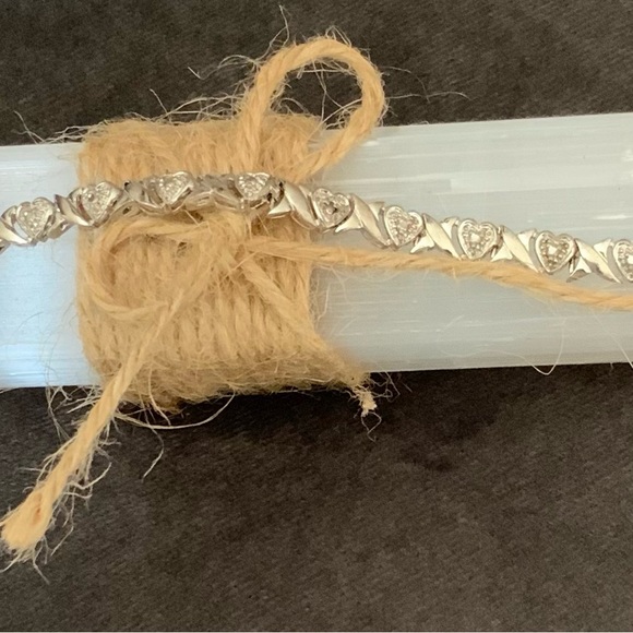Silver Heart Bracelet - Picture 2 of 2